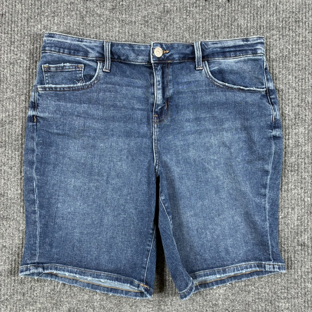 Maurices M Jeans Classic Bermuda Shorts Womens 16W High Rise Denim Blue Stretch